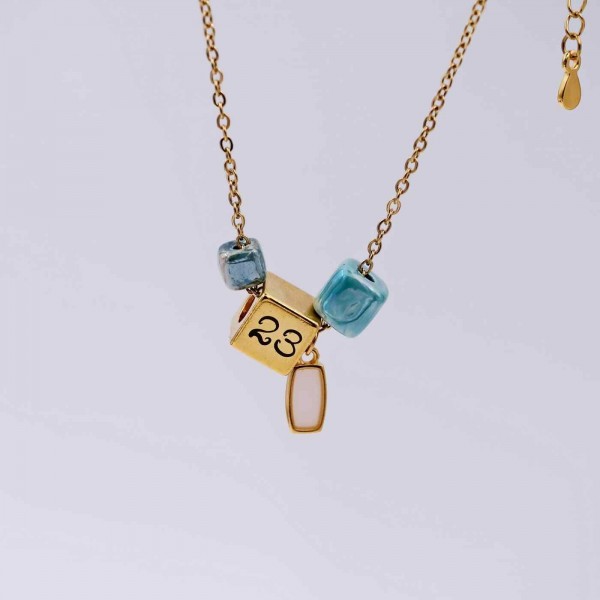 Lucky cubes charm necklace 2023