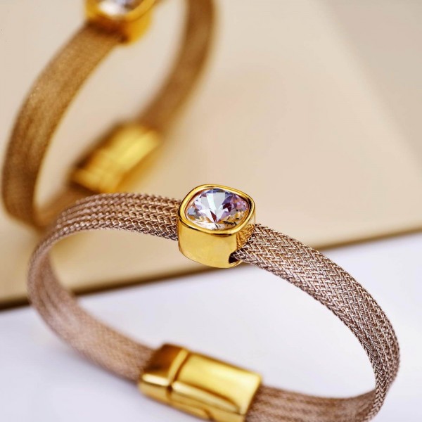 Women's bracelet with Swarovski crystal