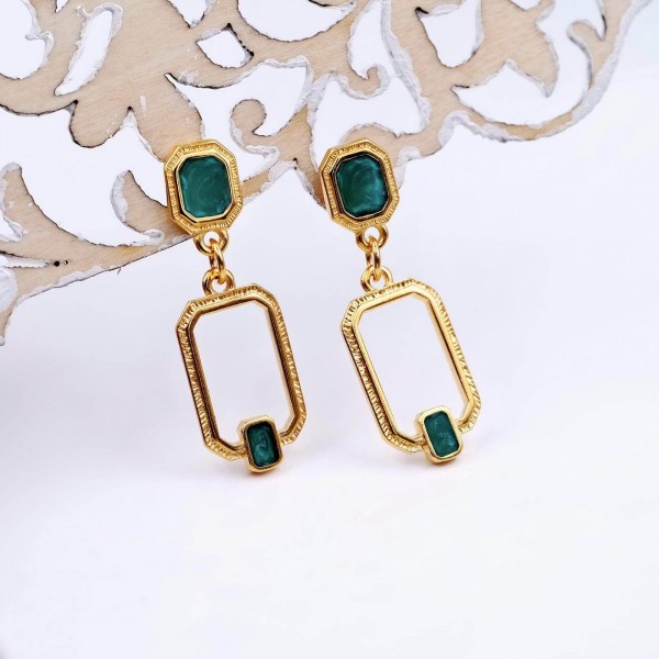 Gold-plated earrings with enamel