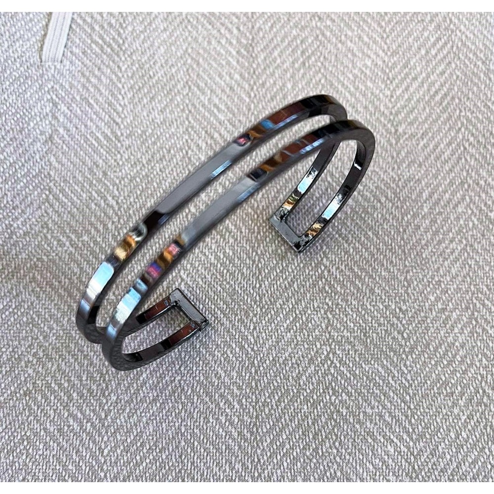 Double metal bracelet