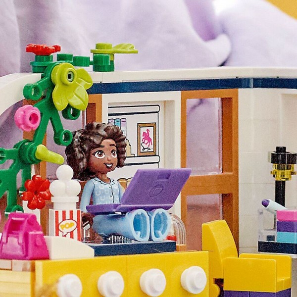 LEGO® Aliya’s Room 41740